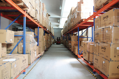 金威澎公司是一家專注移動電子產(chǎn)品的工廠OEM .ODM專家-深圳市福田區(qū)金澎威通訊商行- 